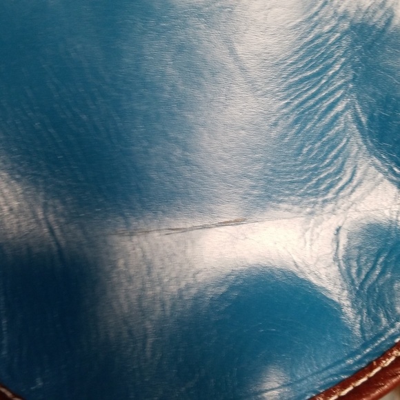 Italian Leather Crossbody - Picture 3 of 4